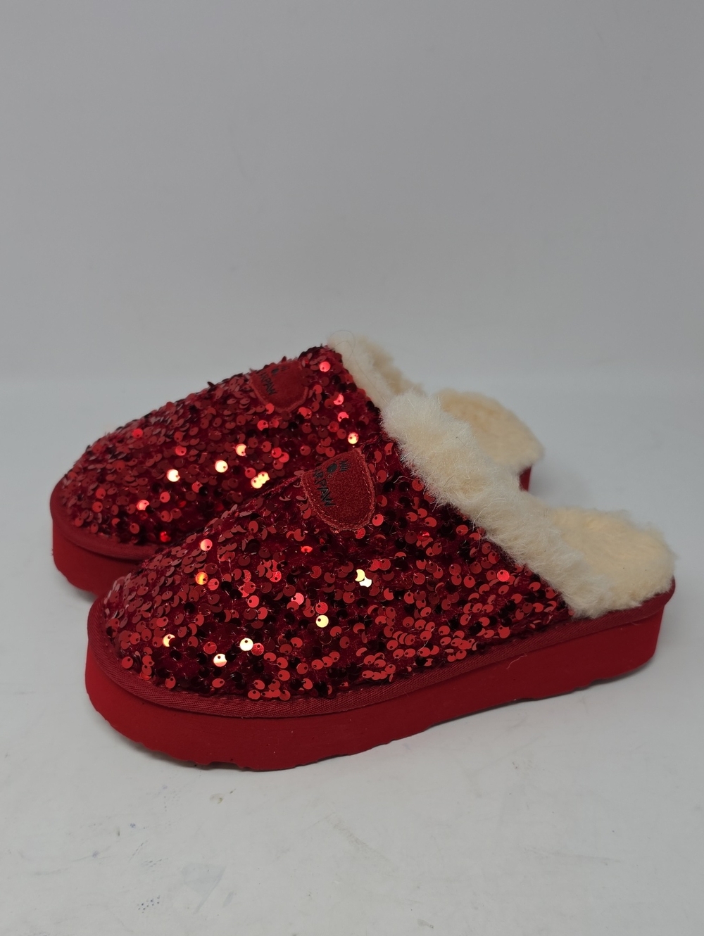 Bearpaw Portia Sequined Red Mules Santa Red Faux Fur Lined Women's Size 8